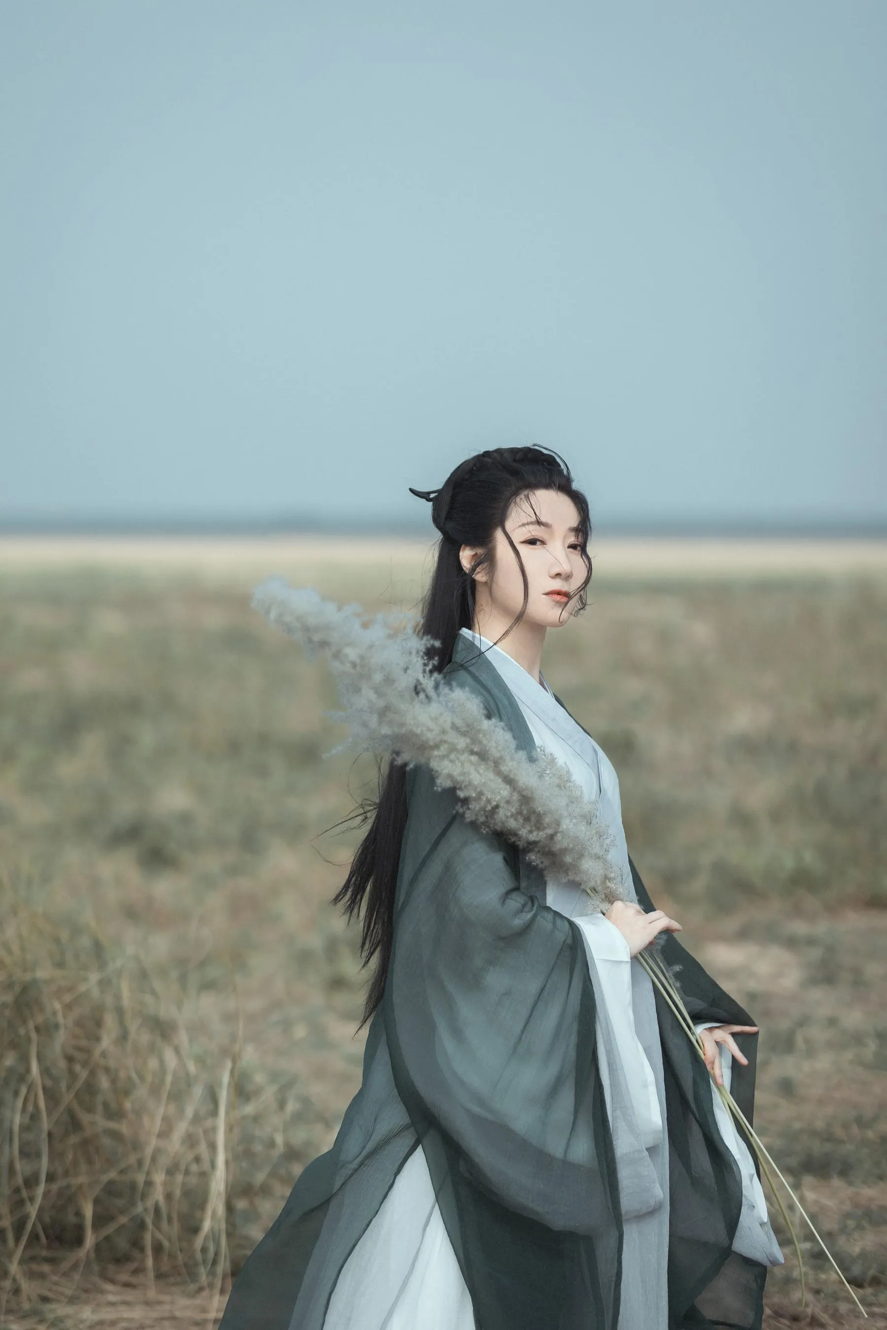 [YITUYU艺图语]2021.10.21 天涯倦客 何佳 [26P]插图3